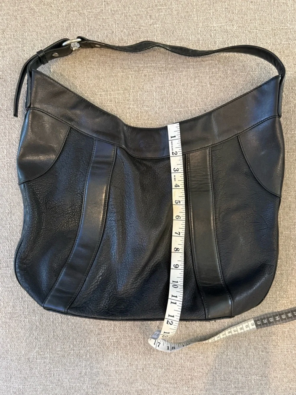 Cole Haan Hobo Bag Womens Large Black Leather Excellent Zip Pockets Shoulder Bag